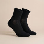 Saumattomat urheilusukat